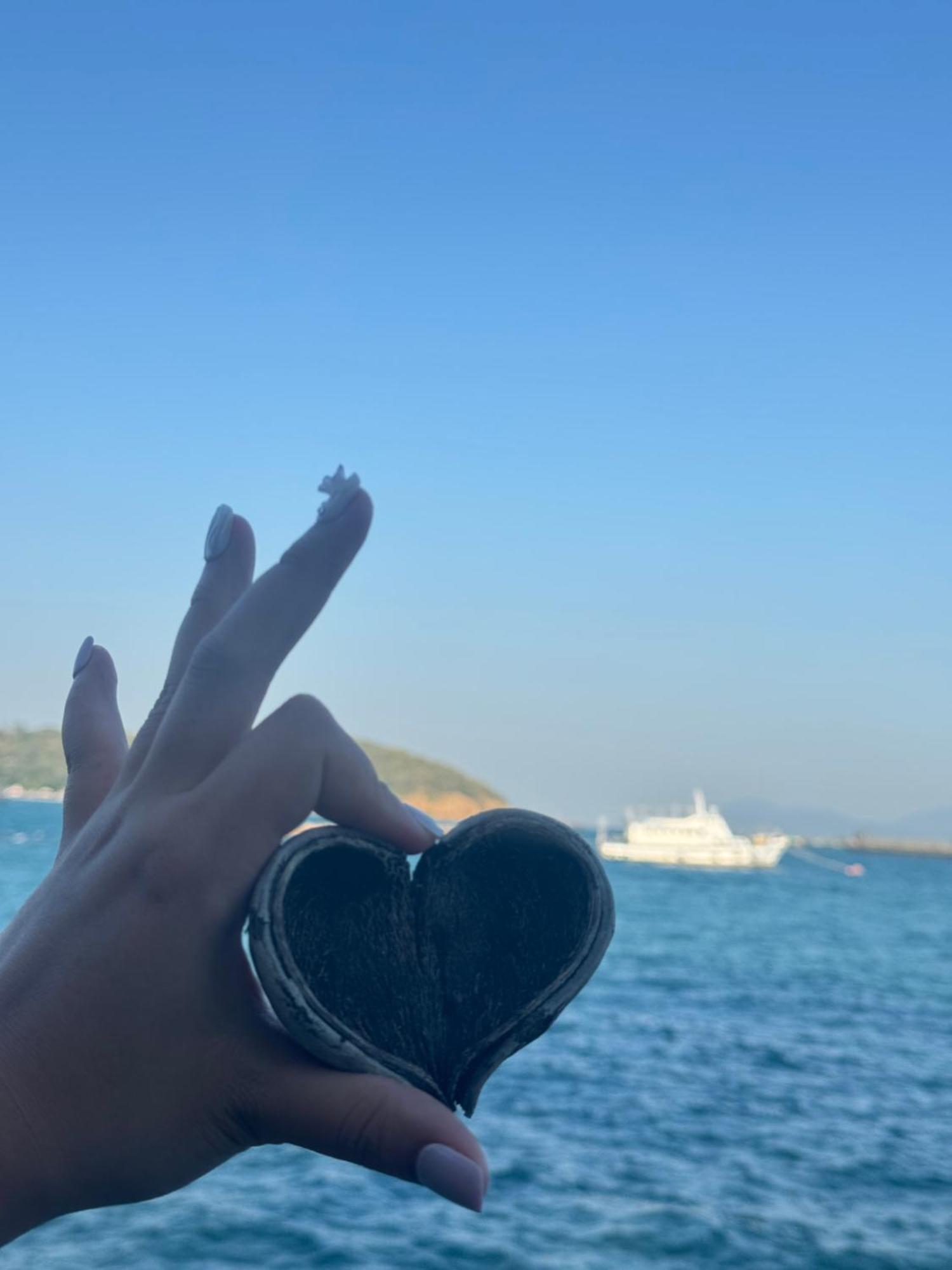 コ シーチャン リムタレー リゾート シーチャン島 エクステリア 写真